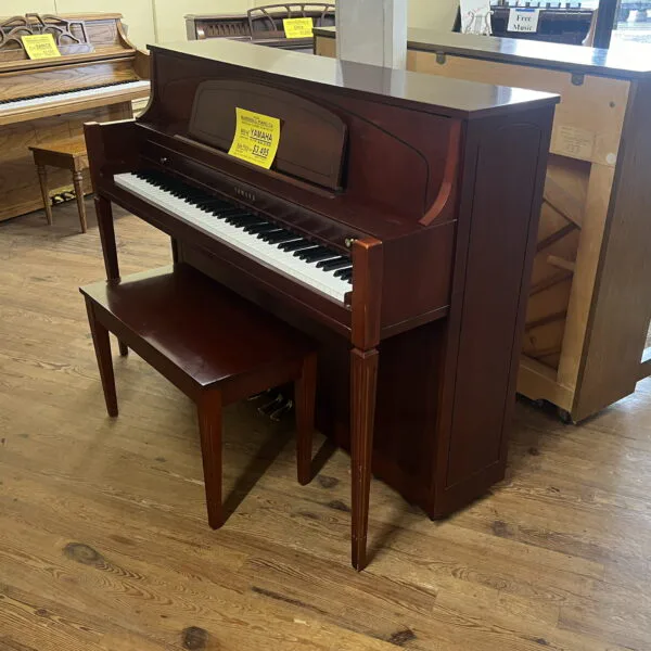 Yamaha M450 Console Piano - Image 3