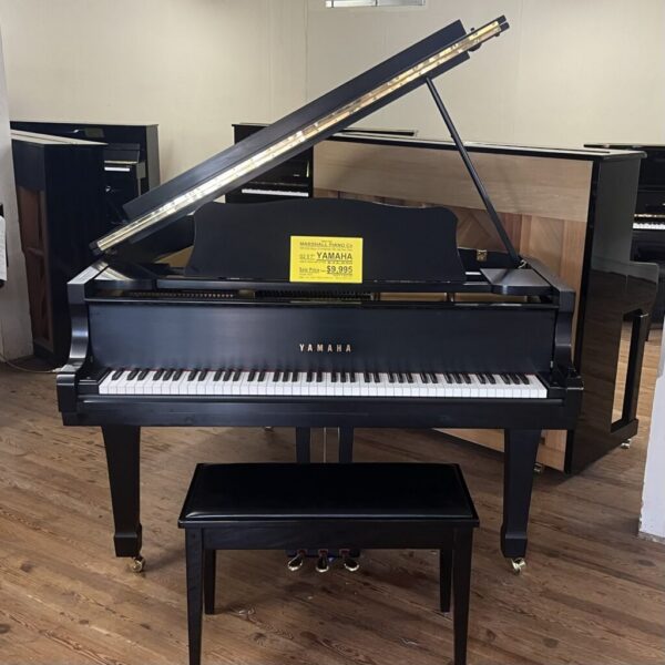 Yamaha G2 Grand Piano