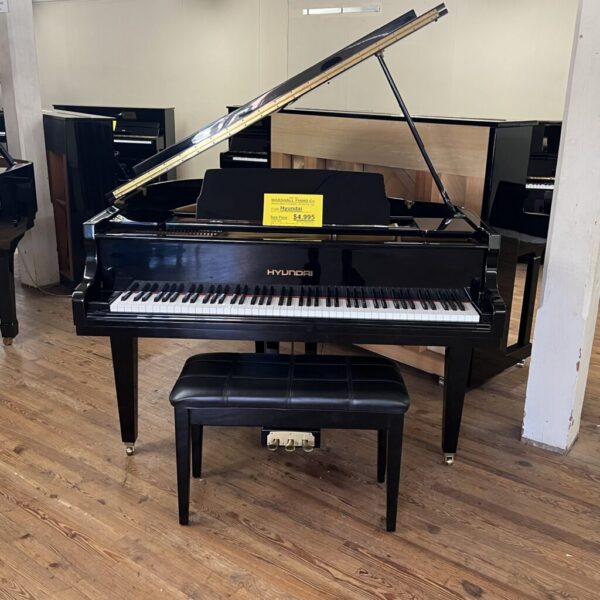 Hyundai G-50A Baby Grand Piano