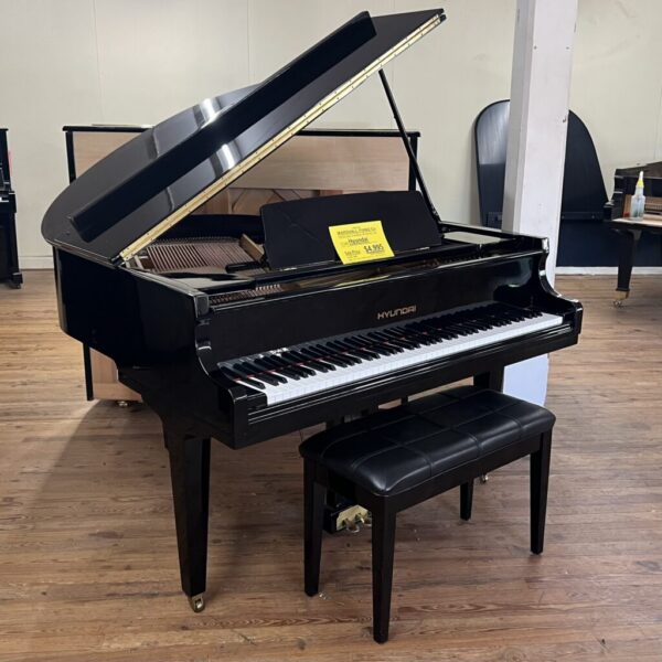 Hyundai G-50A Baby Grand Piano